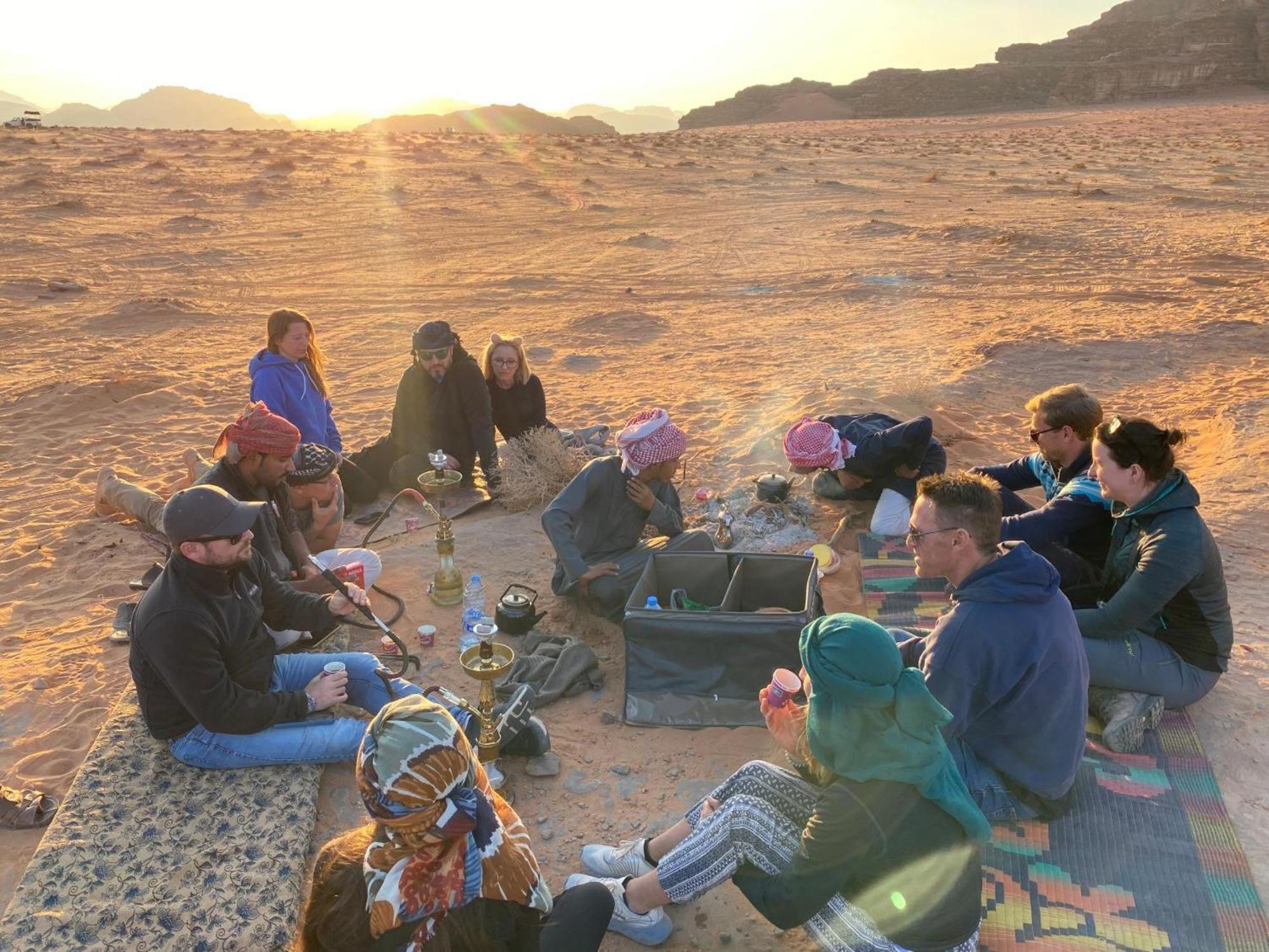 Wadi Rum Mundo Camp Aqaba Exteriör bild